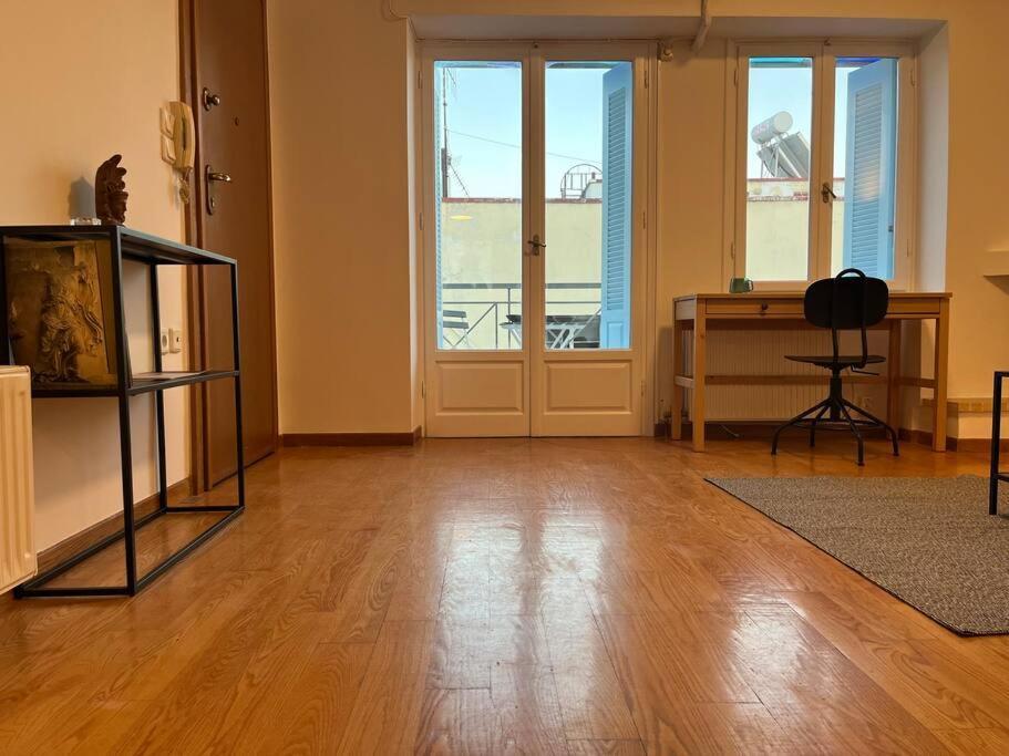 Cute Apartment At The Foot Of Lycabettus Hill Athens Ngoại thất bức ảnh